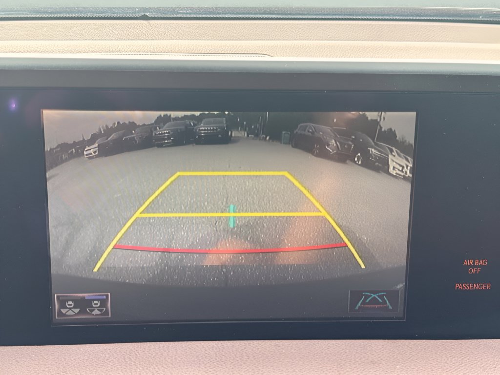 Used 2021 Lexus ES 350 w/ Premium Package FWD image 18