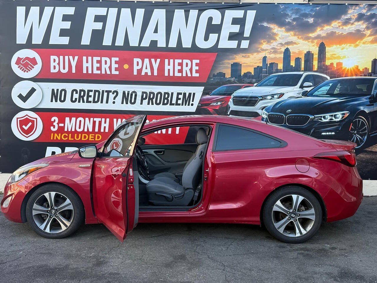 Used 2014 Hyundai Elantra FWD image 9