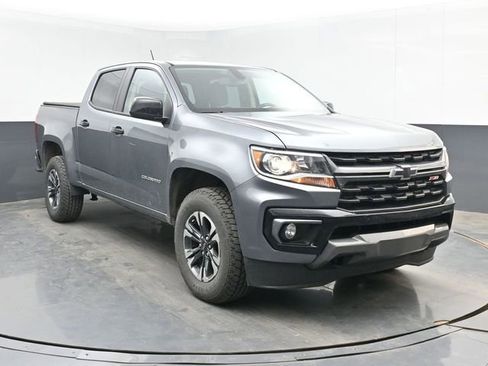Used 2021 Chevrolet Colorado Z71 image 2