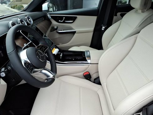Certified 2026 Mercedes-Benz GLC 300 4MATIC image 14