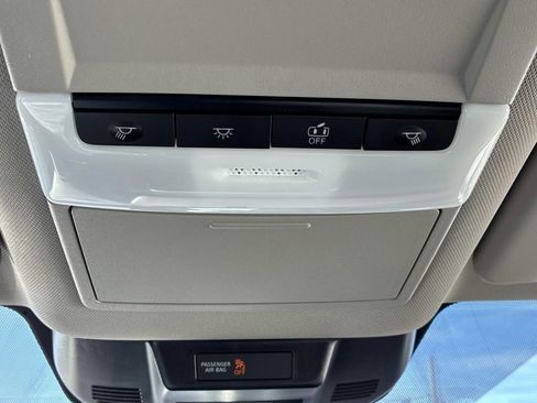 Certified 2023 Nissan Rogue S image 33