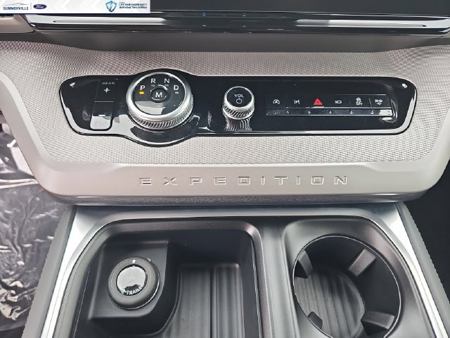 New 2027 Ford Expedition Max Active RWD image 26
