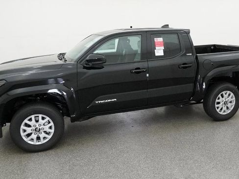 New 2026 Toyota Tacoma SR5 AWD/4WD image 5