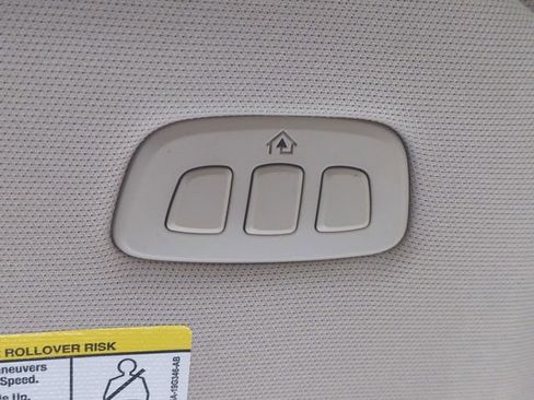 Used 2023 Lincoln Navigator L Reserve image 27