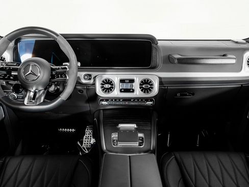 Used 2025 Mercedes-Benz G 63 AMG 4MATIC image 55