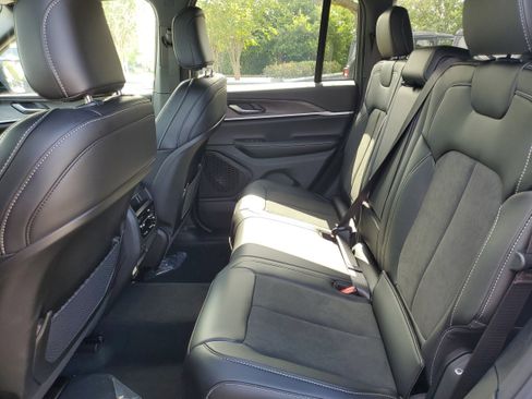 New 2026 Jeep Grand Cherokee Altitude RWD image 8