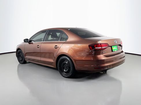 Used 2017 Volkswagen Jetta S image 6