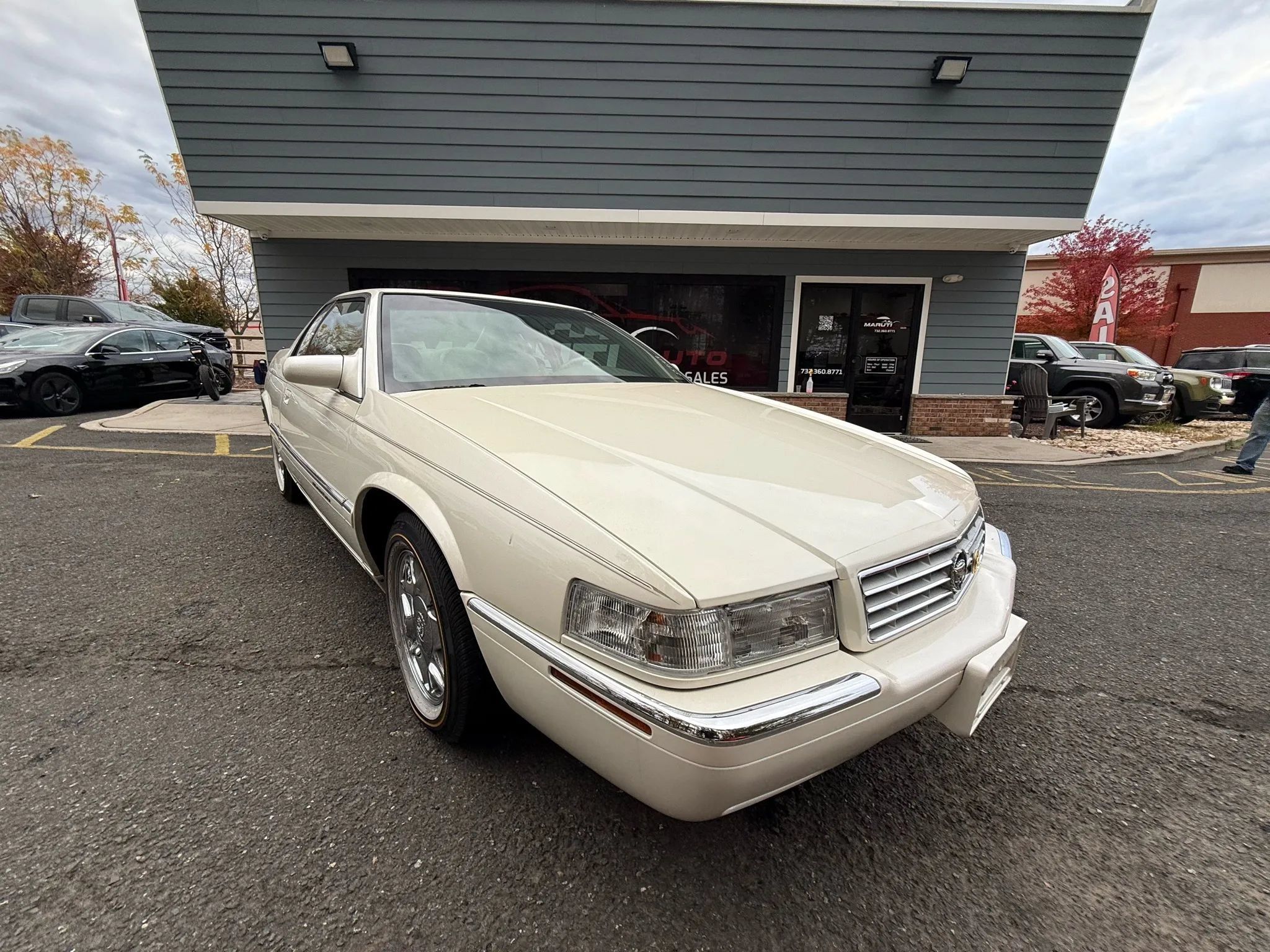 Used 1998 Cadillac Eldorado FWD image 8