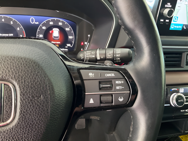 Certified 2025 Honda Pilot Elite image 16