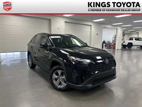 Certified 2024 Toyota RAV4 XLE AWD/4WD image 1