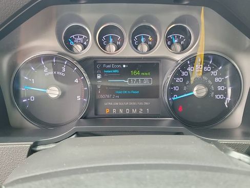 Used 2016 Ford F250 Lariat RWD image 7