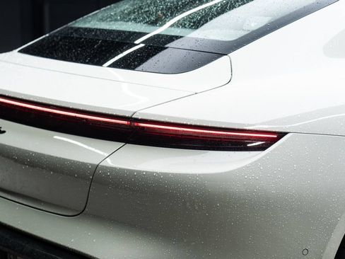 Used 2022 Porsche Taycan Turbo w/ Performance Package AWD/4WD image 13