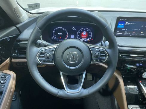 Used 2024 Acura MDX SH-AWD w/ Advance Package image 15