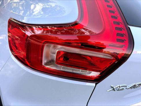 New 2026 Volvo XC40 B5 Plus w/ Climate Package AWD/4WD image 25