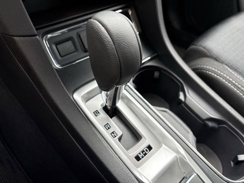 Certified 2025 Subaru Ascent Premium AWD/4WD image 19