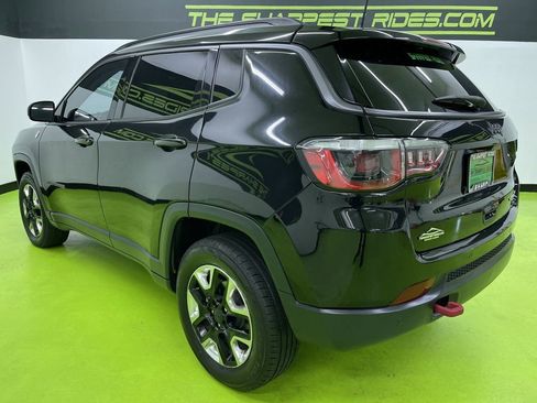 Used 2017 Jeep Compass Trailhawk image 7