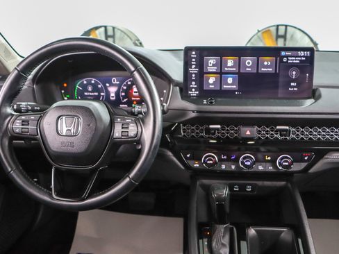 Used 2023 Honda Accord EX-L image 17