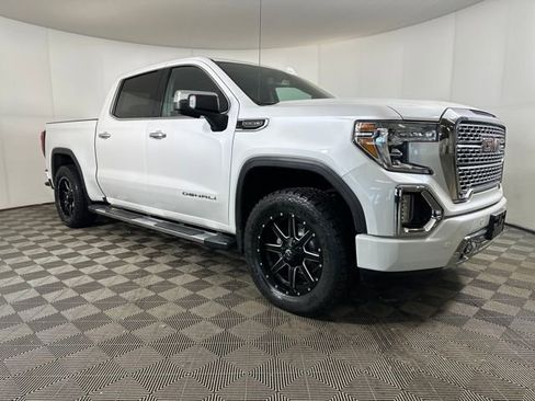 Used 2022 GMC Sierra 1500 Denali image 2