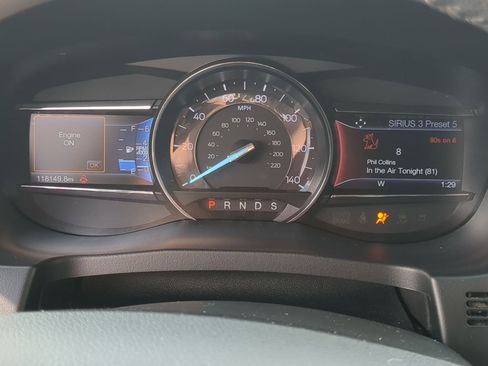 Used 2017 Ford Explorer XLT w/ Equipment Group 202A image 15