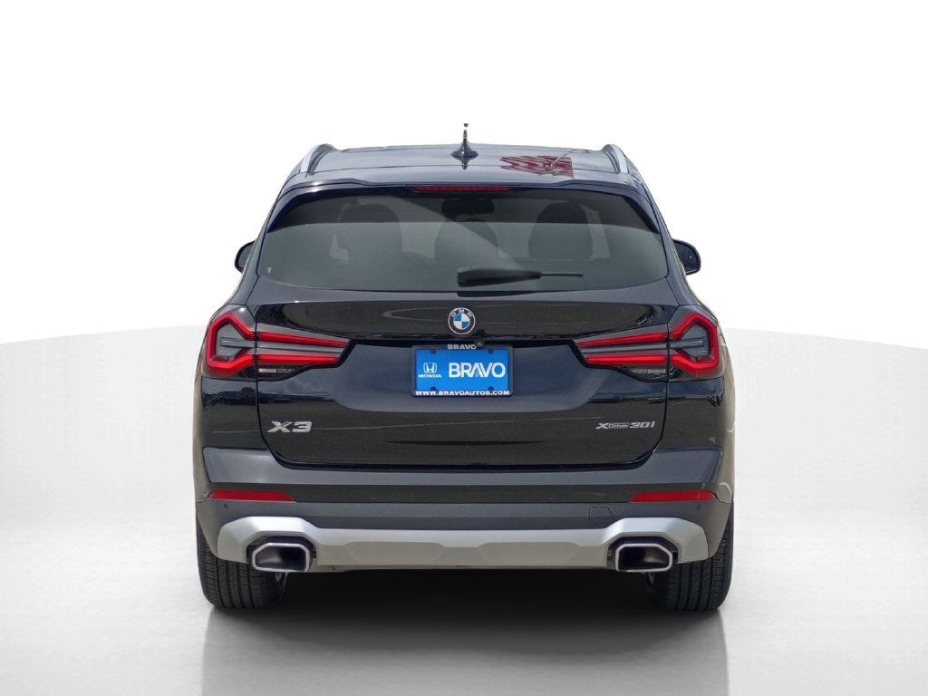 Used 2022 BMW X3 xDrive30i w/ Convenience Package AWD/4WD image 7