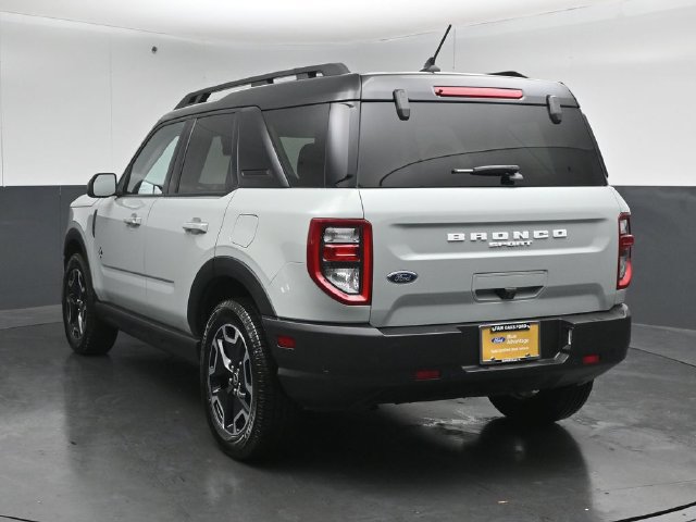 Certified 2024 Ford Bronco Sport Outer Banks AWD/4WD image 2