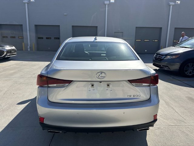 Used 2020 Lexus IS 300 w/ Premium Package RWD image 6