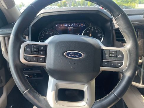Used 2024 Ford Expedition Max Limited RWD image 13