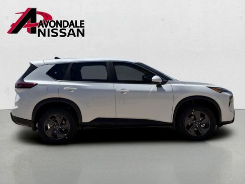 New 2026 Nissan Rogue SV AWD/4WD image 7