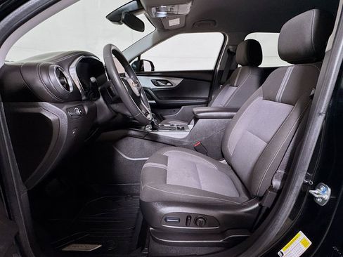 Certified 2024 Chevrolet Blazer LT w/ Convenience Package FWD image 19