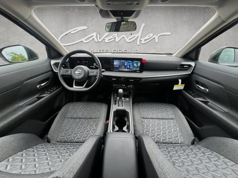 New 2026 Nissan Kicks SV AWD/4WD image 21