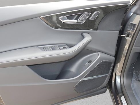 New 2025 Audi Q8 Premium Plus image 10