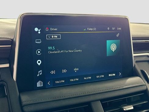 Used 2022 Chevrolet Tahoe Z71 w/ Luxury Package image 16