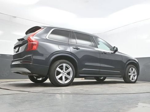 Used 2022 Volvo XC90 T5 Momentum AWD/4WD image 37