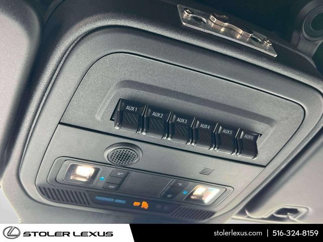 Used 2024 Ford Bronco Raptor AWD/4WD image 38