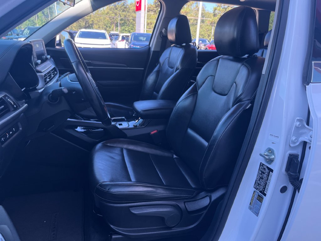 Used 2021 Kia Telluride LX FWD image 11