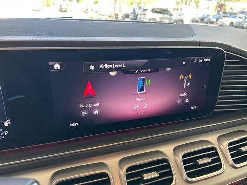 Used 2024 Mercedes-Benz GLE 53 AMG 4MATIC Coupe w/ Driver Assistance Package image 7