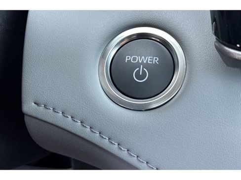 New 2026 Toyota Highlander XLE image 25