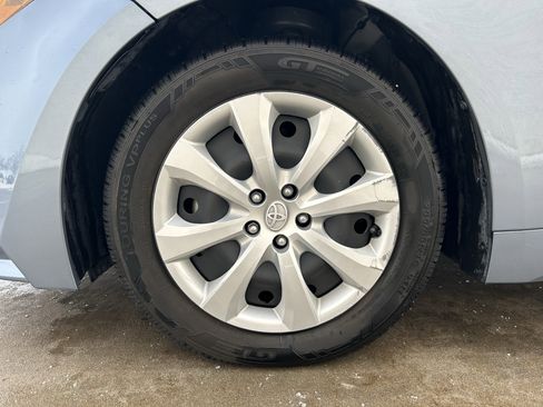 Certified 2023 Toyota Corolla LE image 11