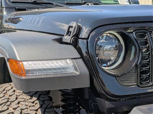 New 2025 Jeep Wrangler Unlimited Sport image 10