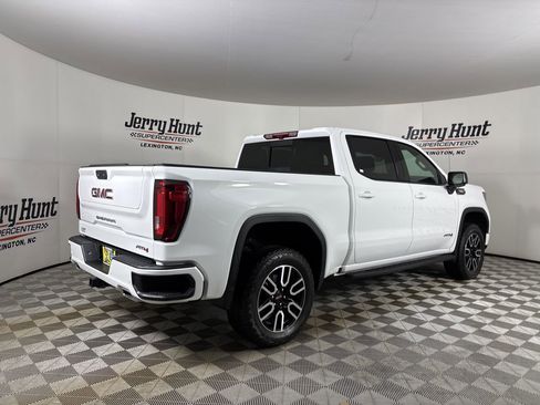 Used 2025 GMC Sierra 1500 AT4 w/ AT4 Premium Package image 4