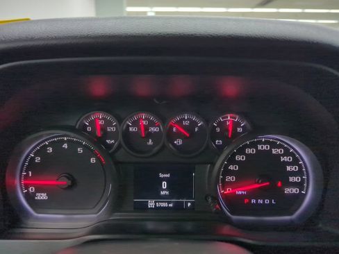 Used 2020 Chevrolet Silverado 1500 Custom Trail Boss w/ Custom Convenience Package AWD/4WD image 14