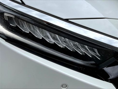 Used 2021 Honda Accord EX-L image 32