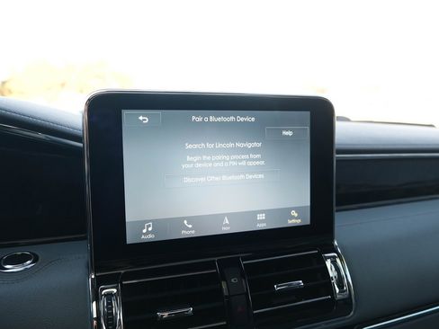 Used 2019 Lincoln Navigator Select w/ Technology Package image 36