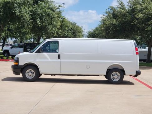 New 2026 Chevrolet Express 2500 Extended w/ Driver Convenience Package RWD image 11