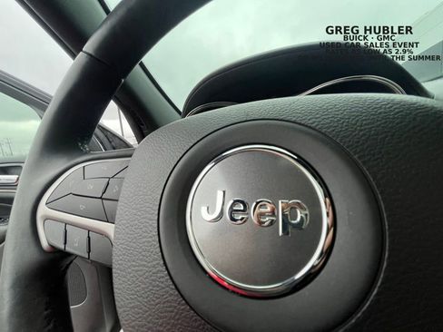 Used 2019 Jeep Grand Cherokee High Altitude image 34