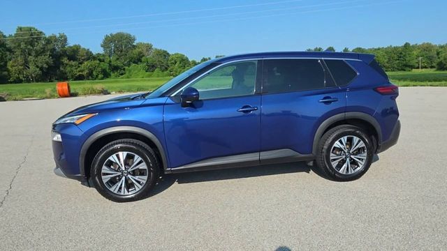 Used 2021 Nissan Rogue SV AWD/4WD image 4