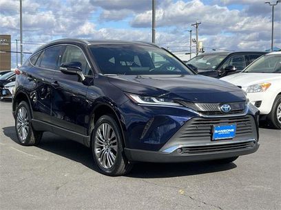 Certified 2022 Toyota Venza XLE