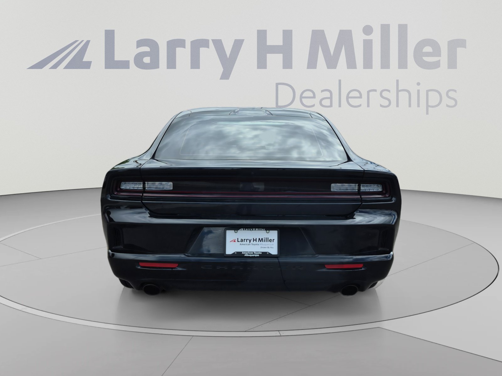 Used 2026 Dodge Charger R/T w/ Blacktop Package AWD/4WD image 4