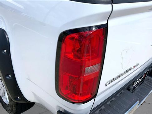 Used 2018 Chevrolet Colorado LT w/ Luxury Package, Chrome RWD image 27