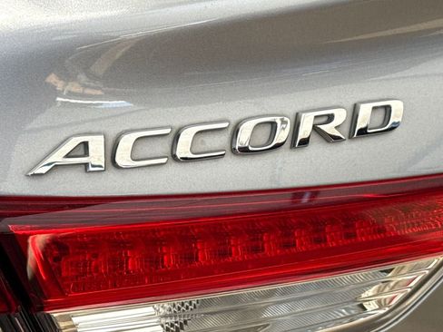 Used 2020 Honda Accord LX image 8